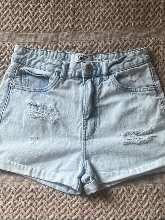 refuge Pants - refuge Light Wash Distressed Mom Jean Shorts